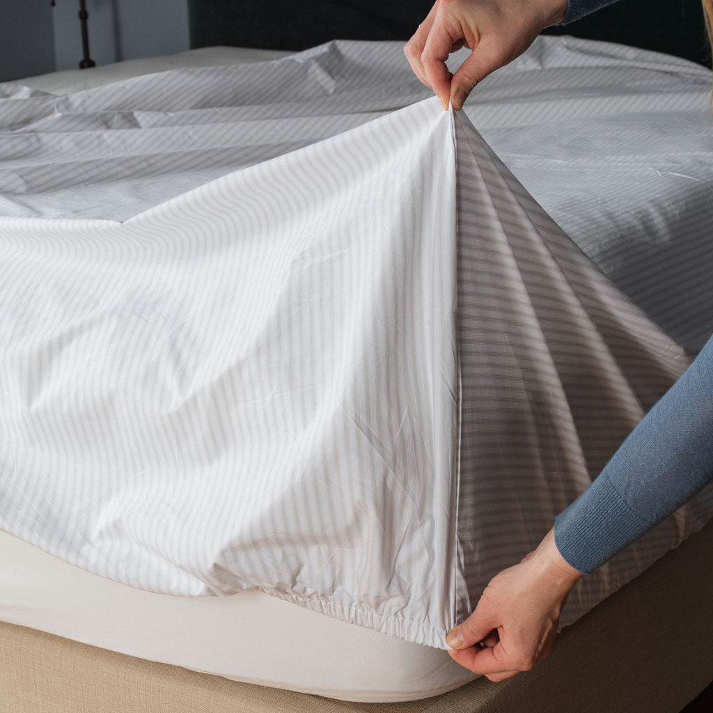 Deep Fitted Sheets