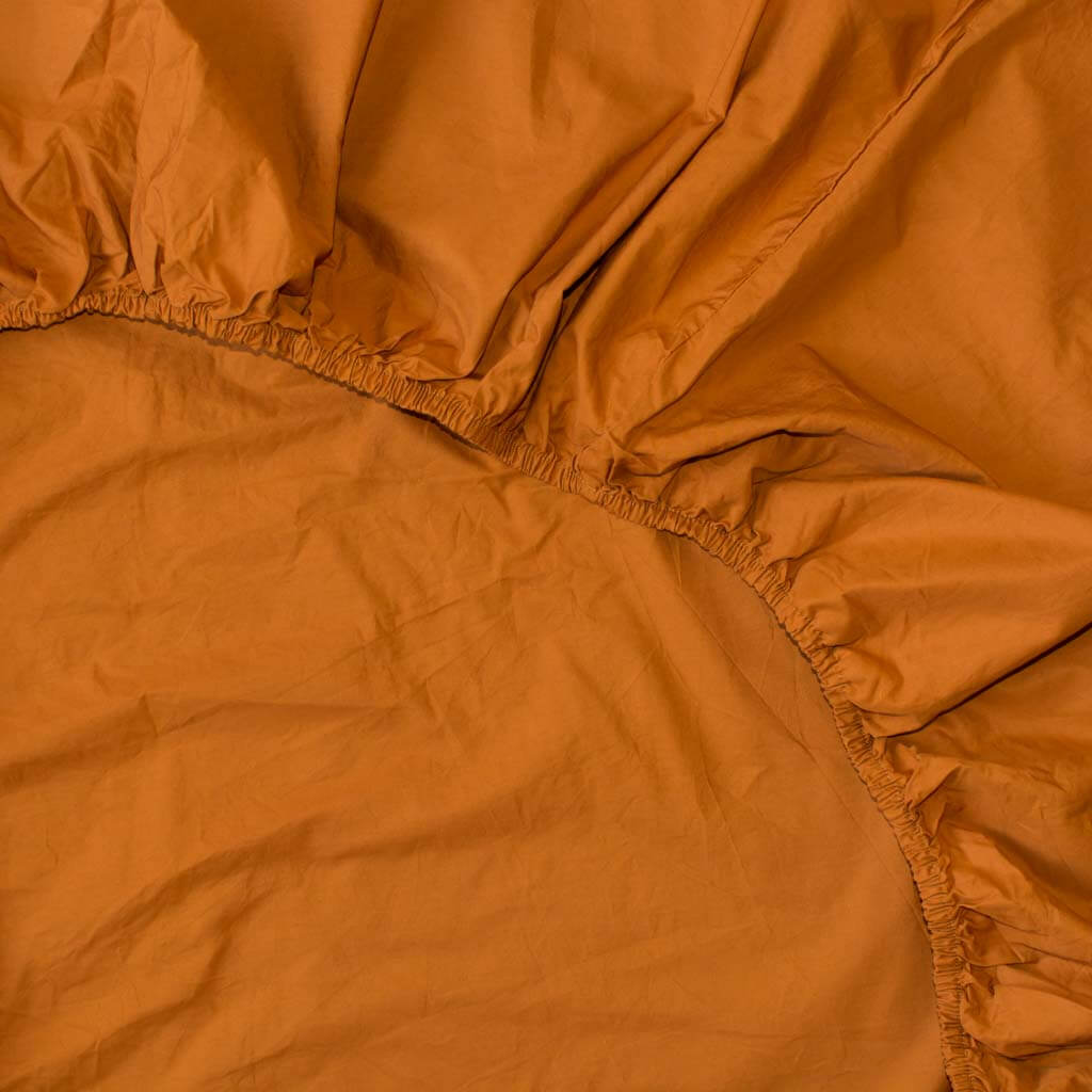 Washed cotton percale fitted sheet Amber